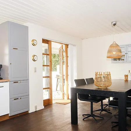 Semesterbostad 7 Person In Grenå