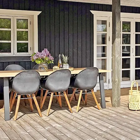 7 Person In * Grenå
