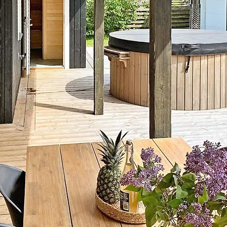 Casa de Férias 7 Person In Grenå