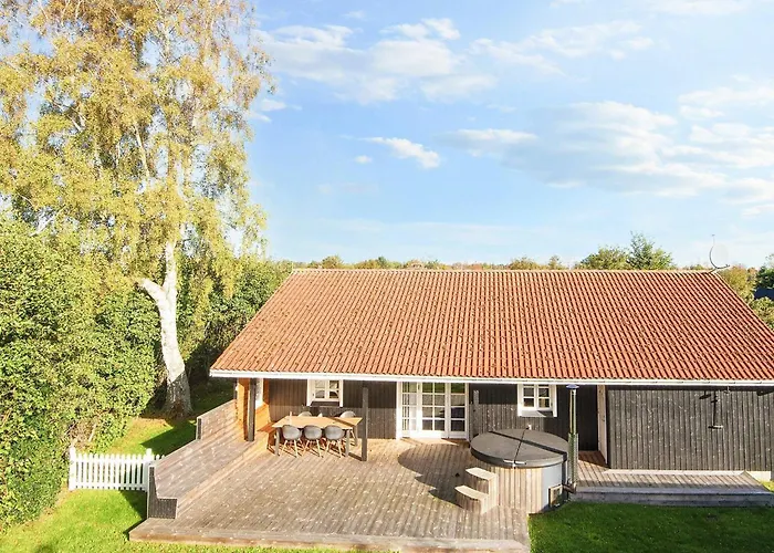 7 Person In Σπίτι διακοπών *