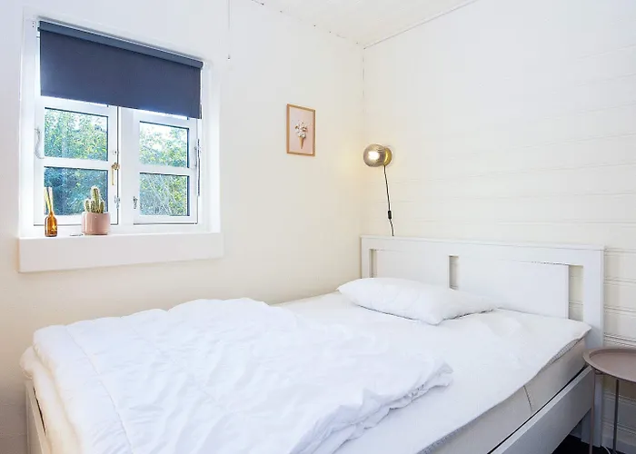 7 Person In Σπίτι διακοπών *